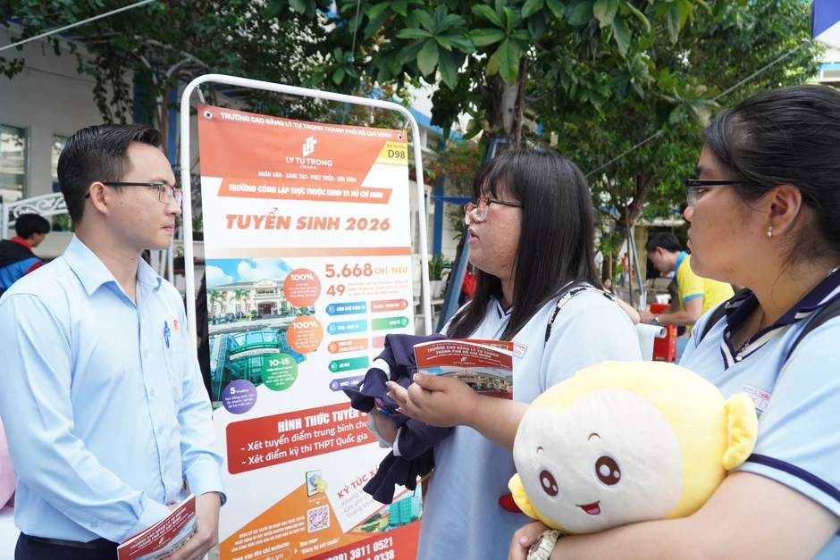 Phụ huynh hỏi nhiều, hiểu kỹ để không nói "giá như" Phụ huynh hỏi nhiều, hiểu kỹ để không nói "giá như"