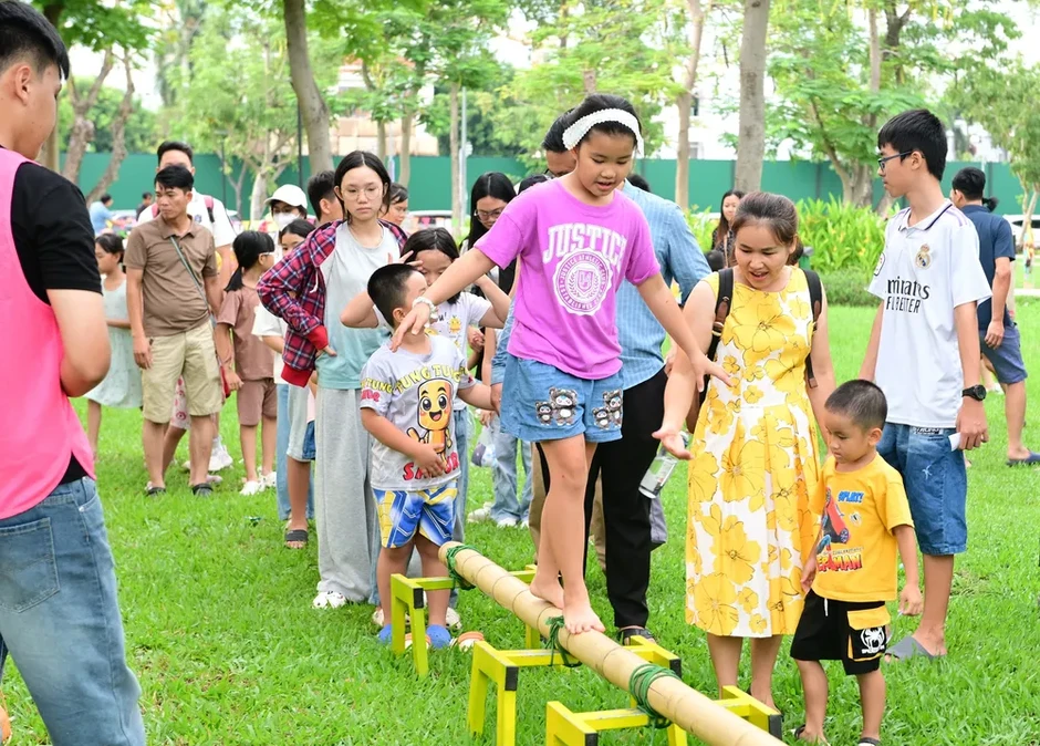 Phú Mỹ Hưng gìn giữ nét đẹp truyền thống, gắn kết cộng đồng mùa Trung thu Phú Mỹ Hưng gìn giữ nét đẹp truyền thống, gắn kết cộng đồng mùa Trung thu