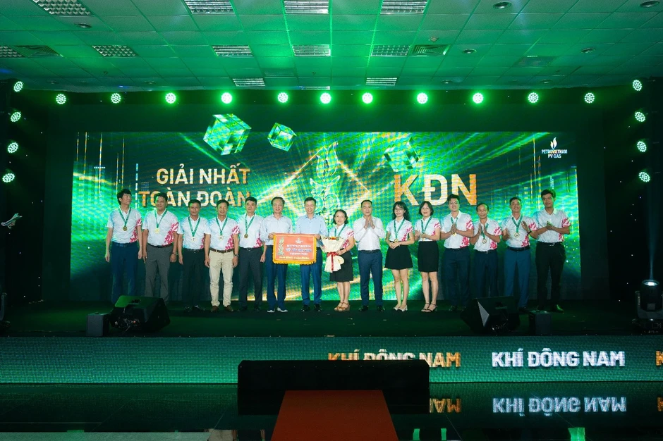 PV GAS 36 năm phát triển: Tiếp lửa khát vọng, vững bước vươn tầm PV GAS 36 năm phát triển: Tiếp lửa khát vọng, vững bước vươn tầm