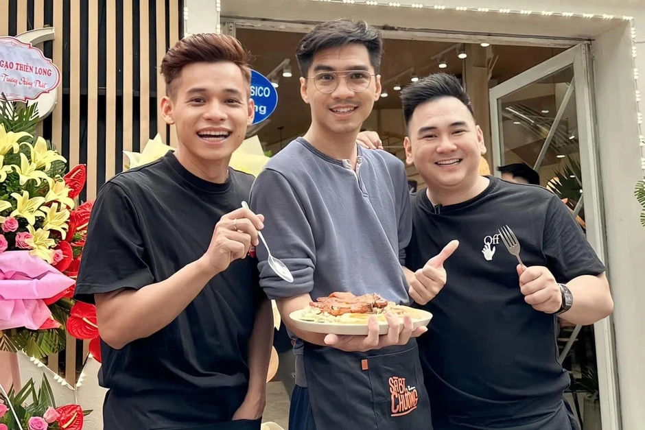 Quán cơm tấm của Độ Mixi, Xemesis, PewPew bất ngờ đóng cửa chi nhánh Quán cơm tấm của Độ Mixi, Xemesis, PewPew bất ngờ đóng cửa chi nhánh