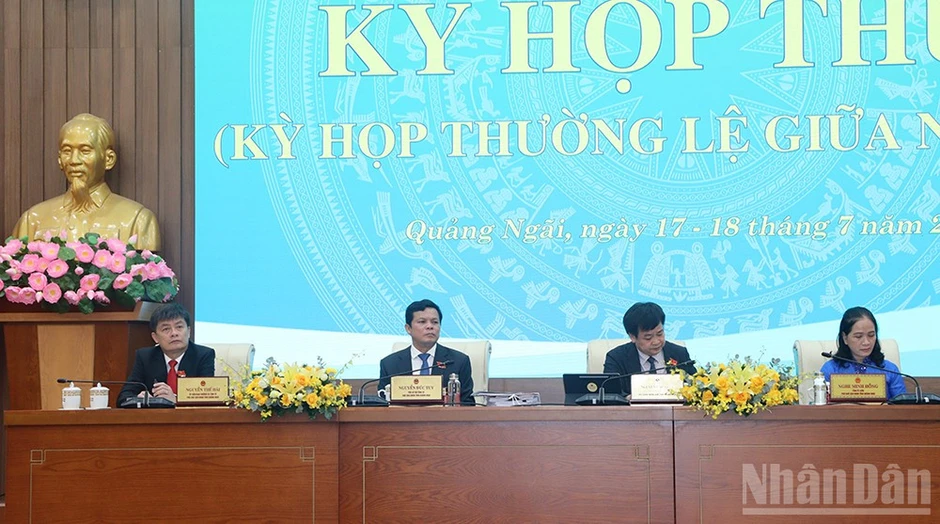 Quảng Ngãi: Kinh tế tăng trưởng khá, đứng thứ 3/6 tỉnh, thành phố trong khu vực Quảng Ngãi: Kinh tế tăng trưởng khá, đứng thứ 3/6 tỉnh, thành phố trong khu vực
