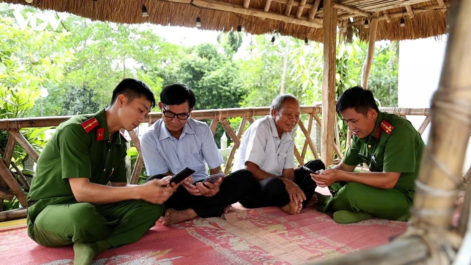 Quảng Ngãi phấn đấu đưa kinh tế số chiếm tối thiểu 30% GRDP vào năm 2030 Quảng Ngãi phấn đấu đưa kinh tế số chiếm tối thiểu 30% GRDP vào năm 2030