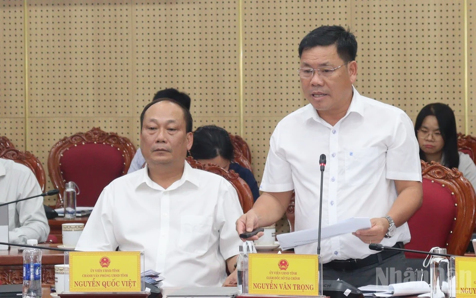 Quảng Ngãi tiếp tục xác định công nghiệp là động lực chính thúc đẩy tăng trưởng Quảng Ngãi tiếp tục xác định công nghiệp là động lực chính thúc đẩy tăng trưởng