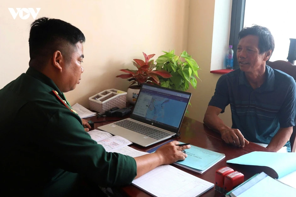 Quảng Ngãi xử phạt gần 4 tỷ đồng vi phạm khai thác IUU Quảng Ngãi xử phạt gần 4 tỷ đồng vi phạm khai thác IUU