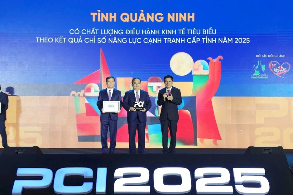 Quảng Ninh “đứng top” cả PCI và BPI: Cam kết giữ vững tinh thần đổi mới Quảng Ninh “đứng top” cả PCI và BPI: Cam kết giữ vững tinh thần đổi mới