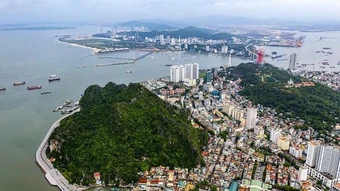 Quảng Ninh GRDP tăng hơn 11%, đứng thứ 4 cả nước