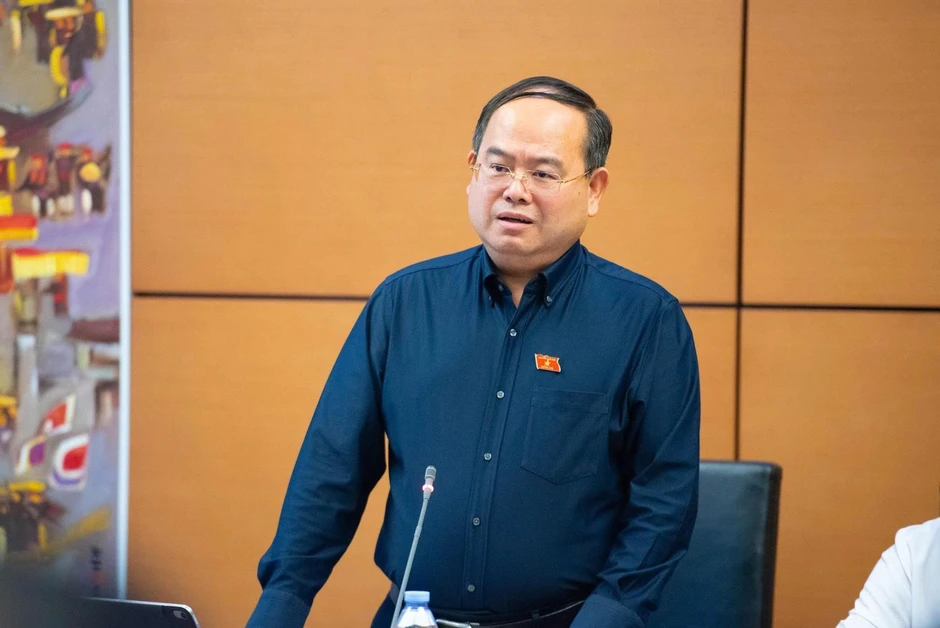 Quảng Ninh khác Cao Bằng, không nên yêu cầu tất cả phải tăng trưởng hai con số Quảng Ninh khác Cao Bằng, không nên yêu cầu tất cả phải tăng trưởng hai con số