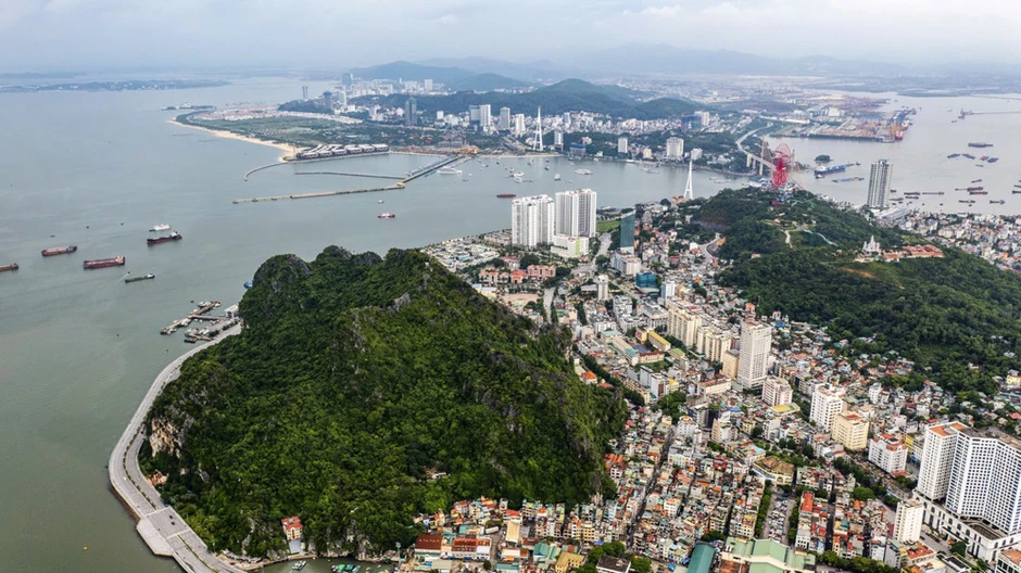 Quảng Ninh phát huy lợi thế biển Quảng Ninh phát huy lợi thế biển