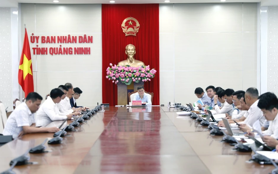 Quảng Ninh: Phát triển vịnh Cửa Lục thành đô thị sinh thái bền vững Quảng Ninh: Phát triển vịnh Cửa Lục thành đô thị sinh thái bền vững