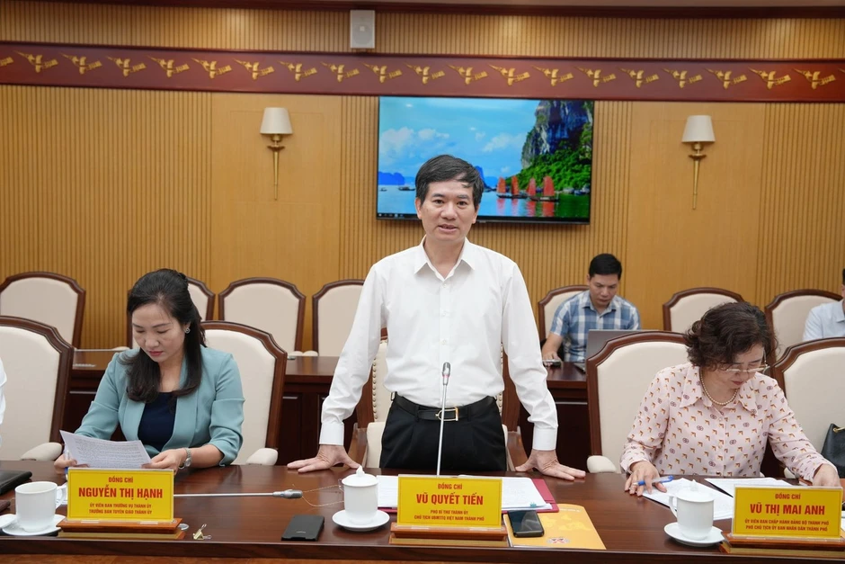 Quảng Ninh - TKV thống nhất tổ chức Lễ kỷ niệm 90 năm Truyền thống Công nhân Vùng mỏ Quảng Ninh - TKV thống nhất tổ chức Lễ kỷ niệm 90 năm Truyền thống Công nhân Vùng mỏ