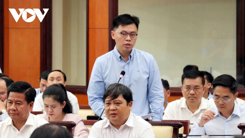 Quí I tăng trưởng hơn 8%, mục tiêu hai con số của TP.HCM cả năm là “khả thi” Quí I tăng trưởng hơn 8%, mục tiêu hai con số của TP.HCM cả năm là “khả thi”