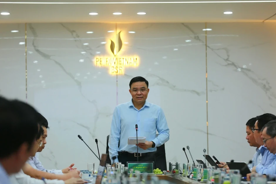 Quyền Bộ trưởng Công Thương nêu 3 yêu cầu cốt lõi để giữ an ninh năng lượng Quyền Bộ trưởng Công Thương nêu 3 yêu cầu cốt lõi để giữ an ninh năng lượng