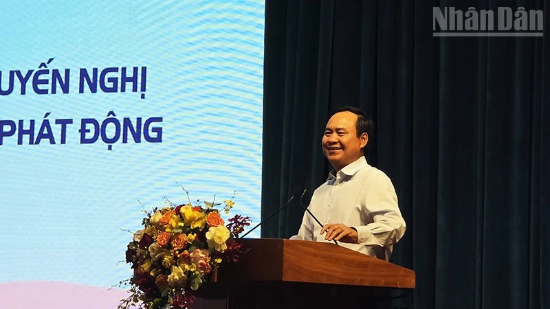 Quyết tâm gỡ “thẻ vàng”, xây dựng nghề cá Việt Nam minh bạch, bền vững Quyết tâm gỡ “thẻ vàng”, xây dựng nghề cá Việt Nam minh bạch, bền vững