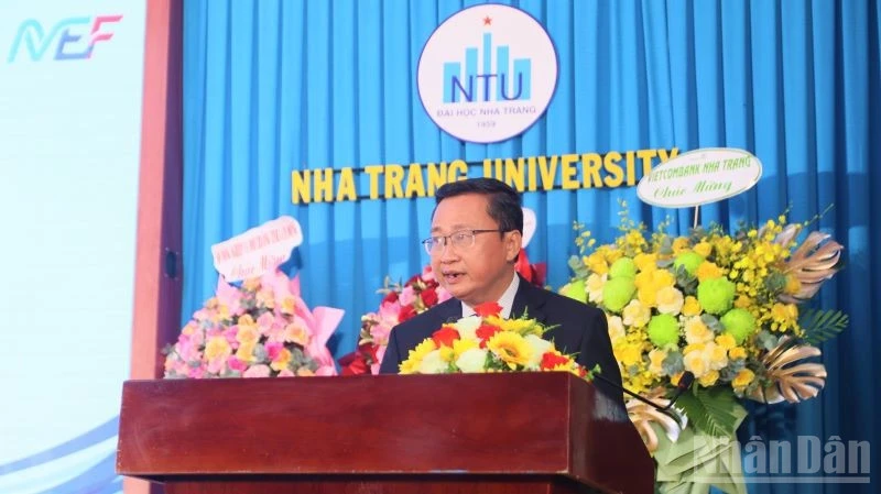 Ra mắt Diễn đàn Kinh tế biển, thúc đẩy phát triển bền vững Ra mắt Diễn đàn Kinh tế biển, thúc đẩy phát triển bền vững