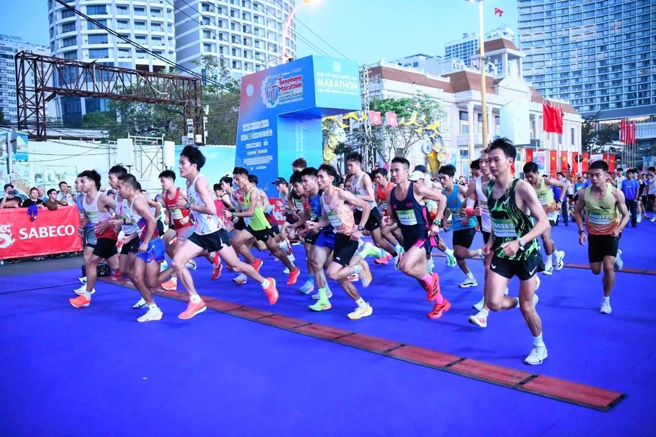 Sabeco tiếp sức đường đua TinVina Marathon 2026, với hơn 12.000 vận động viên
