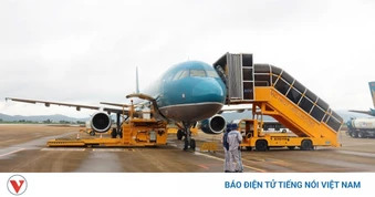 Sân bay Liên Khương chính thức hoạt động trở lại