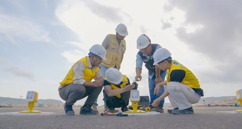 Sân bay Phú Quốc hoàn thành đường băng số 2 dài 3.300m, chuẩn bị bay hiệu chuẩn Sân bay Phú Quốc hoàn thành đường băng số 2 dài 3.300m, chuẩn bị bay hiệu chuẩn