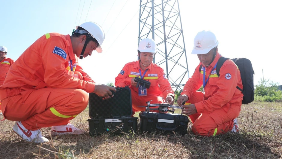 Sản lượng điện toàn hệ thống đạt hơn 203 tỷ kWh trong 7 tháng đầu năm Sản lượng điện toàn hệ thống đạt hơn 203 tỷ kWh trong 7 tháng đầu năm