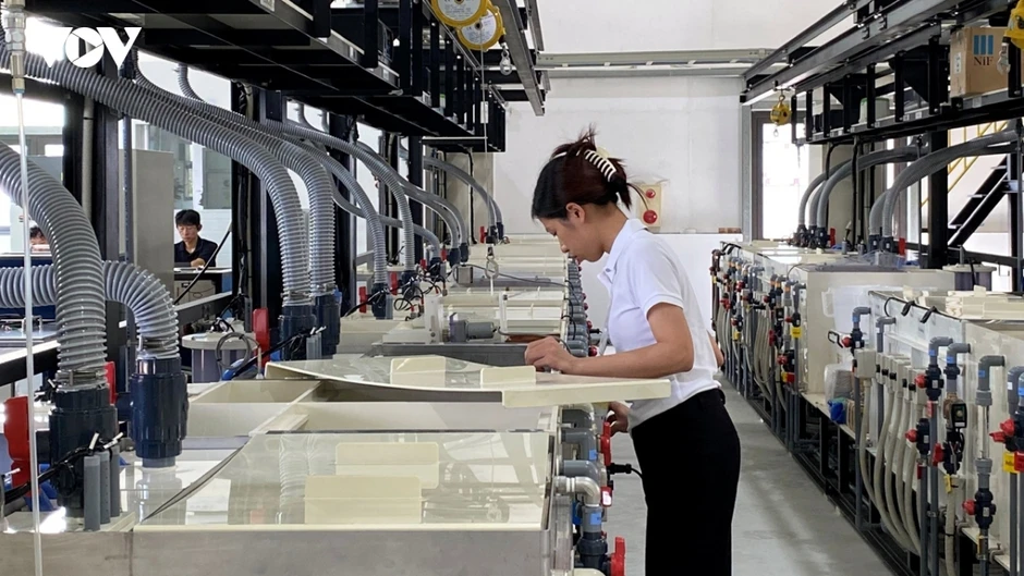 Sản xuất công nghiệp khởi sắc, tạo động lực cho mục tiêu tăng trưởng Sản xuất công nghiệp khởi sắc, tạo động lực cho mục tiêu tăng trưởng