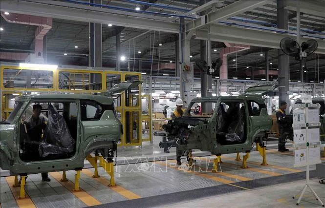 Sau 7 tháng, thị trường ô tô Việt Nam hướng tới mốc 660.000 xe Sau 7 tháng, thị trường ô tô Việt Nam hướng tới mốc 660.000 xe