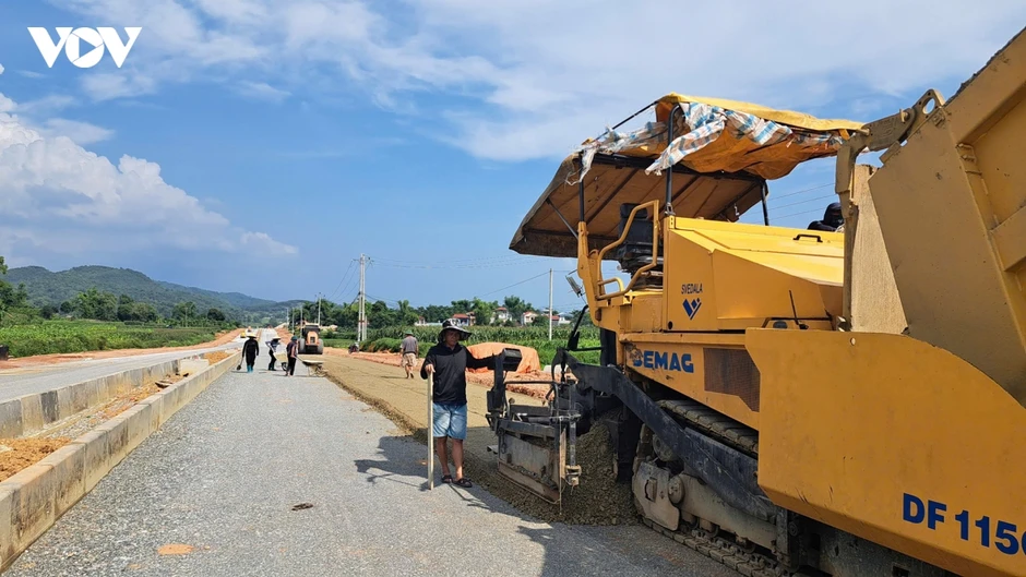 Sau phản ánh của TinVina, Cao Bằng tăng tốc thi công dự án đường tránh xã Hòa An Sau phản ánh của TinVina, Cao Bằng tăng tốc thi công dự án đường tránh xã Hòa An