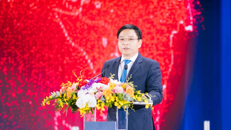 SCIC kỷ niệm 20 năm thành lập và đón nhận Huân chương Lao động hạng Nhất SCIC kỷ niệm 20 năm thành lập và đón nhận Huân chương Lao động hạng Nhất