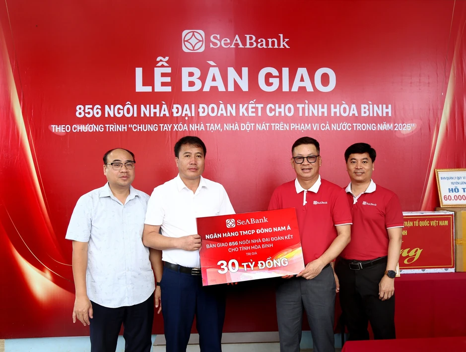 SeABank được vinh danh 'Ngân hàng có trách nhiệm xã hội tiêu biểu 2026' nhờ loạt dấu ấn cộng đồng SeABank được vinh danh 'Ngân hàng có trách nhiệm xã hội tiêu biểu 2026' nhờ loạt dấu ấn cộng đồng