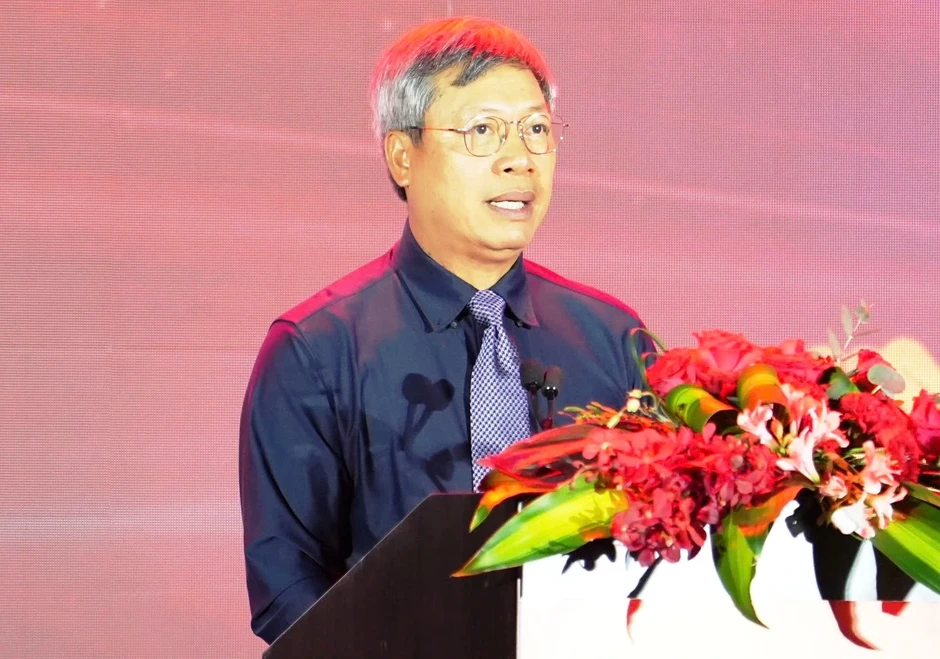 Shark Lê Hùng Anh: 'Điểm nghẽn lớn nhất của doanh nghiệp là cơ chế, không phải năng lực' Shark Lê Hùng Anh: 'Điểm nghẽn lớn nhất của doanh nghiệp là cơ chế, không phải năng lực'