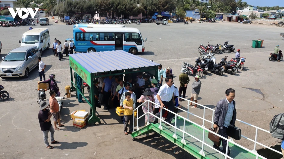 Siết chặt công tác bảo đảm an toàn hàng hải tuyến Phan Thiết - Phú Quý Siết chặt công tác bảo đảm an toàn hàng hải tuyến Phan Thiết - Phú Quý
