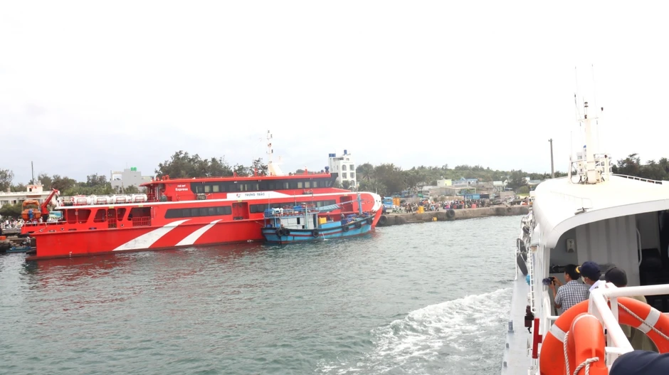Siết chặt công tác bảo đảm an toàn hàng hải tuyến Phan Thiết - Phú Quý Siết chặt công tác bảo đảm an toàn hàng hải tuyến Phan Thiết - Phú Quý