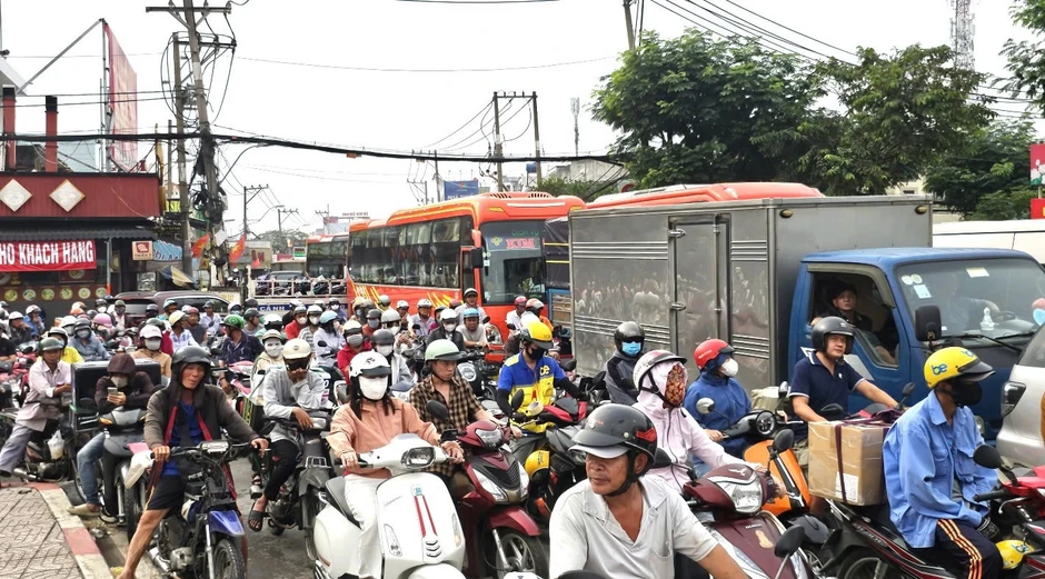 Siết xe tải vào nội đô, lo hàng hóa đội giá Siết xe tải vào nội đô, lo hàng hóa đội giá