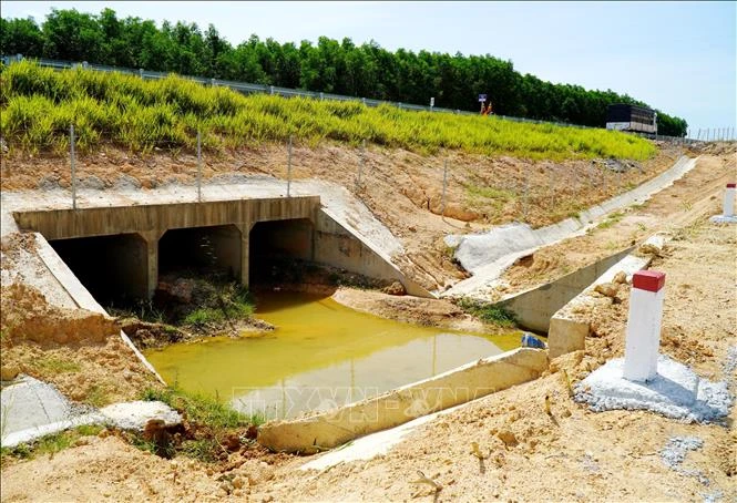 Sớm hoàn trả hạ tầng dân sinh cao tốc Quảng Ngãi - Hoài Nhơn Sớm hoàn trả hạ tầng dân sinh cao tốc Quảng Ngãi - Hoài Nhơn