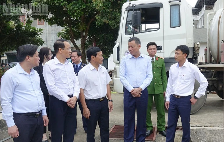 Sơn La tăng cường giải pháp giữ ổn định nguồn cung xăng dầu Sơn La tăng cường giải pháp giữ ổn định nguồn cung xăng dầu