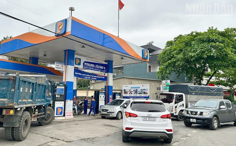 Sơn La tăng cường giải pháp giữ ổn định nguồn cung xăng dầu Sơn La tăng cường giải pháp giữ ổn định nguồn cung xăng dầu
