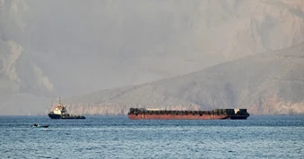 Sống chung gián đoạn, khi Hormuz không là nút thắt buộc tháo bằng mọi giá