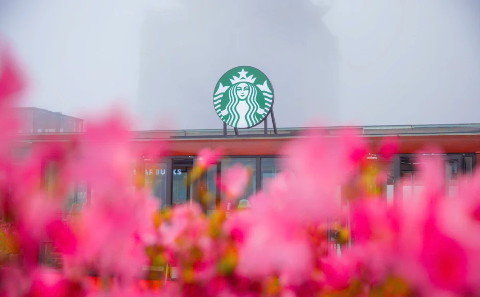Starbucks Vietnam khai trương cửa hàng Starbucks Fansipan - Cửa hàng Starbucks cao nhất tại khu vực Châu Á Starbucks Vietnam khai trương cửa hàng Starbucks Fansipan - Cửa hàng Starbucks cao nhất tại khu vực Châu Á