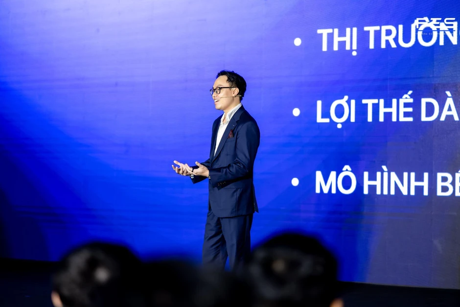 Steve Jobs Việt Nam sẽ không xuất hiện đơn lẻ - góc nhìn của nhà đầu tư trẻ nhất Forbes Việt Steve Jobs Việt Nam sẽ không xuất hiện đơn lẻ - góc nhìn của nhà đầu tư trẻ nhất Forbes Việt