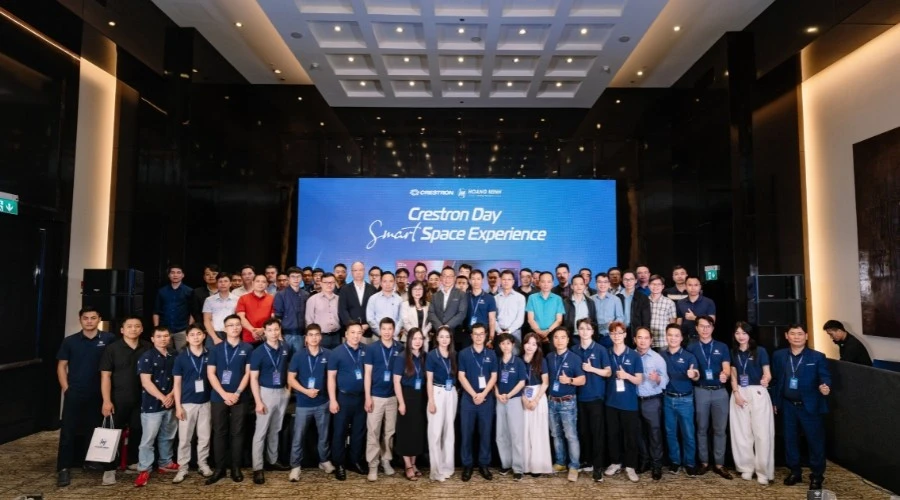 Sự kiện Crestron Day | SmartSpace Experience: Dấu ấn công nghệ định hình không gian làm việc thông minh Sự kiện Crestron Day | SmartSpace Experience: Dấu ấn công nghệ định hình không gian làm việc thông minh