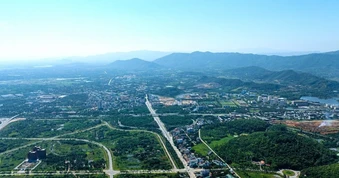 Sửa đổi Luật Đất đai: Cần một cách làm toàn diện và khoa học