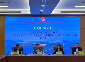 Sửa đổi, tháo gỡ rào cản để phát triển bền vững kinh tế biển