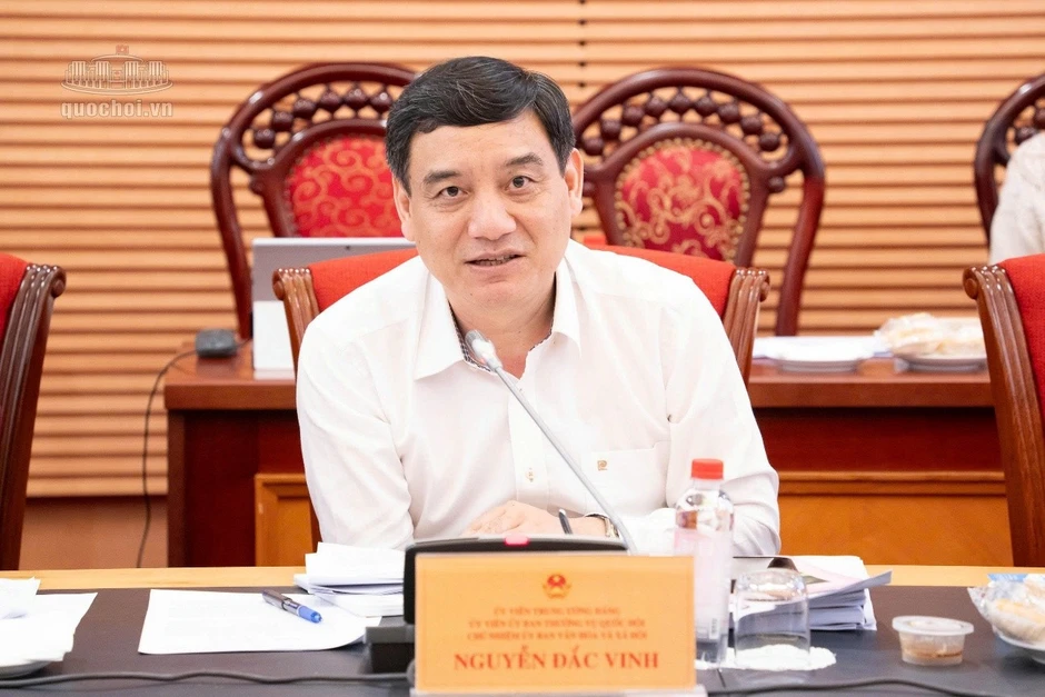 Sửa Luật Phòng chống tác hại thuốc lá: Tiếp thu ý kiến trong nước, cân nhắc dữ liệu quốc tế Sửa Luật Phòng chống tác hại thuốc lá: Tiếp thu ý kiến trong nước, cân nhắc dữ liệu quốc tế