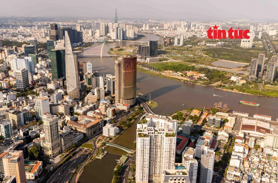 Sức bật vĩ mô và làn sóng tái cấu trúc thị trường bất động sản