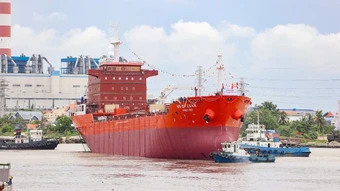 Tái cấu trúc ngành đóng tàu, phát triển công nghiệp hàng hải quốc gia