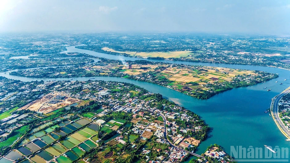 Tái thiết hành lang sông Đồng Nai thành động lực tăng trưởng chính Tái thiết hành lang sông Đồng Nai thành động lực tăng trưởng chính