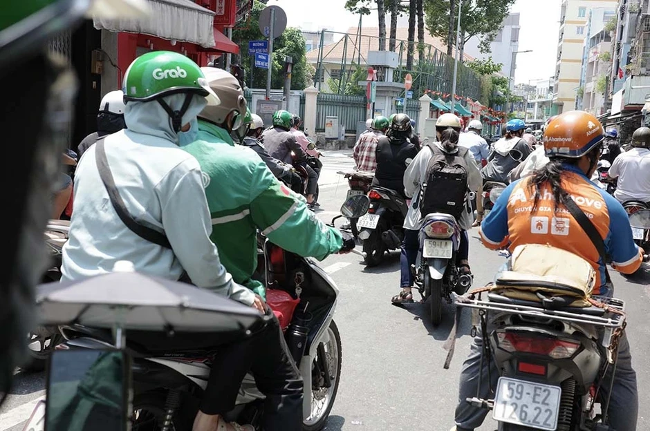 Tài xế xe xăng gặp áp lực