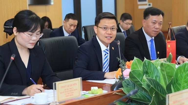 Tăng cường hợp tác phát triển đường sắt Việt Nam-Trung Quốc Tăng cường hợp tác phát triển đường sắt Việt Nam-Trung Quốc
