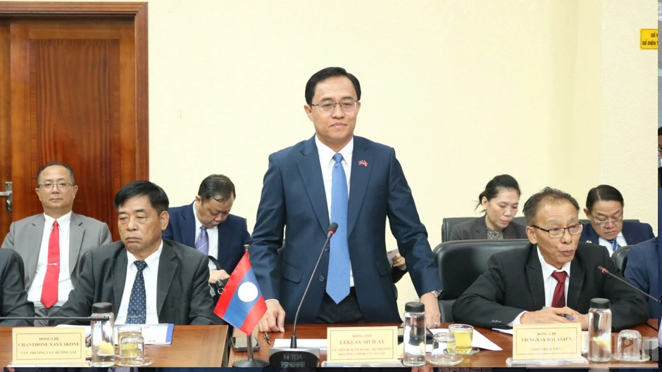 Tăng cường hợp tác Việt Nam-Lào trong quản lý hạ tầng giao thông và chuyển đổi số Tăng cường hợp tác Việt Nam-Lào trong quản lý hạ tầng giao thông và chuyển đổi số
