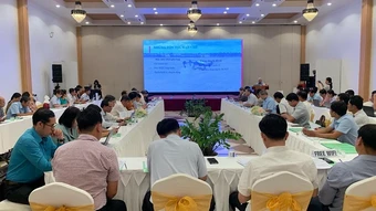 Tăng cường ứng dụng số hóa, cơ giới hóa trong sản xuất lúa gạo