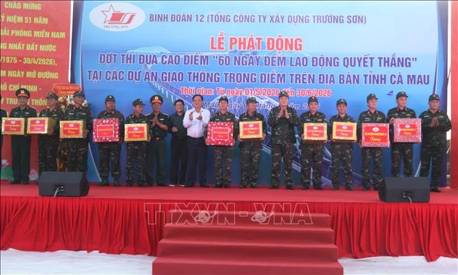 Tăng tốc thực hiện các dự án trọng điểm tại Cà Mau Tăng tốc thực hiện các dự án trọng điểm tại Cà Mau