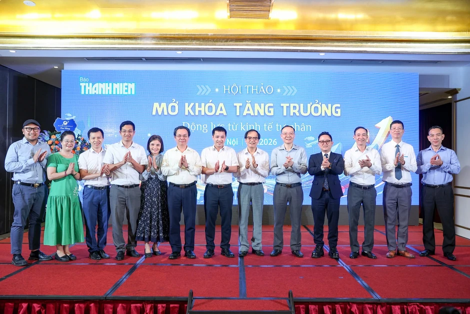 Tăng trưởng 2 con số: Động lực từ kinh tế tư nhân Tăng trưởng 2 con số: Động lực từ kinh tế tư nhân